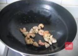 虾球鸡粒炒饭的做法图解4