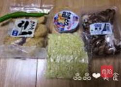 鸡肉蘑菇炒面的做法图解1