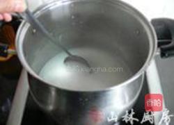 桃花菠萝西米露的做法图解5