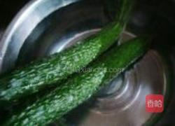凉拌黄瓜的做法图解1