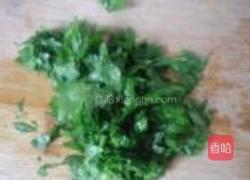 芹菜叶蒸蛋羹的做法图解2