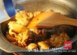 小鸡炖榛蘑的做法图解6