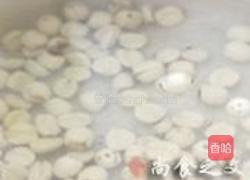 莲子龟苓膏的做法图解1