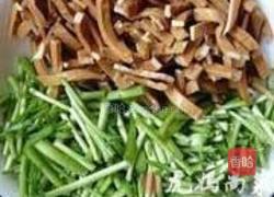 芦蒿香干的做法图解2