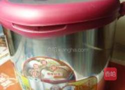 红萝卜猪肉汤的做法图解6