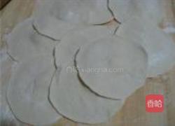 猪肉白菜水煎包的做法图解6