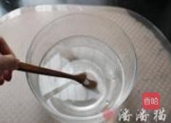 红糖桂花冰粉的做法图解2