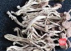 干锅茶树菇香干的做法图解1
