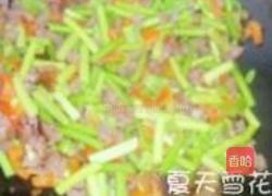 火鸡腿炒蒜苔的做法图解5