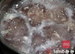 金枪鱼紫菜蛋花汤的做法图解2