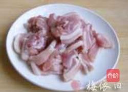 真姬菇烧肉的做法图解2