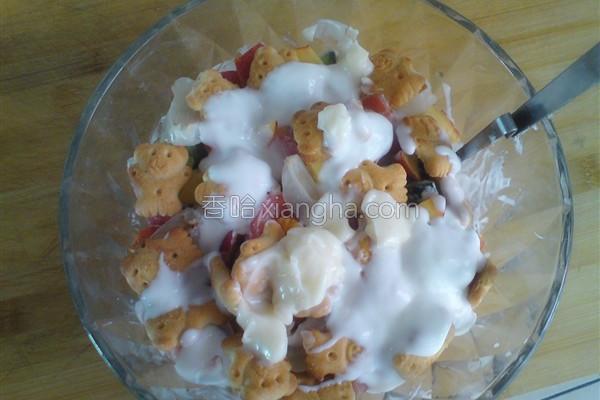 酸奶蔬菜水果沙拉的做法_酸奶蔬菜水果沙拉的