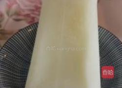 草莓奶昔的做法图解1