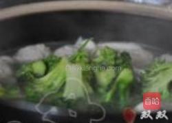 海鲜菇丸子汤的做法图解11
