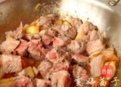 番茄土豆烩牛眼肉的做法图解8