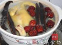 紫灵芝炖鸡的做法图解8