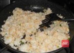 蟹肉炒饭的做法图解9