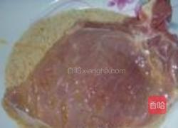 酱香椒盐猪排面的做法图解5