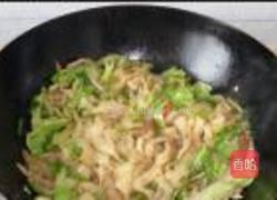 东北肉丝炒面的做法图解6