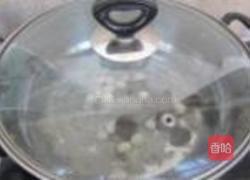 银耳莲子红枣汤的做法图解5