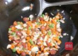 南瓜香肠焖饭的做法图解4