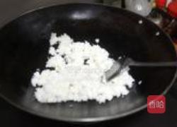 菠萝鸡炒饭的做法图解7