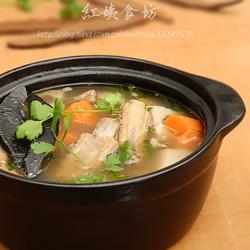 石耳的功效与作用及食用方法_石耳的营养价值