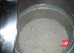 豌豆腊味焖糯饭的做法图解9