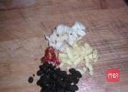 胡萝卜鲈鱼的做法图解3