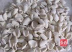 莴笋炒猫耳的做法图解6