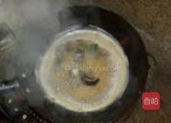 皮蛋瘦肉面的做法图解1