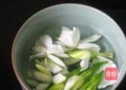 栀子花枸杞小米粥的做法图解3