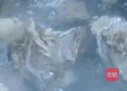白萝卜炖羊排的做法图解1