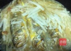 萝卜丝小黄鱼的做法图解3