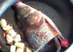 花鲢鱼头豆腐汤的做法图解3