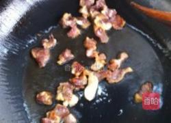 腊肉粒炒豌豆的做法图解4