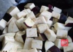 豆豉鲮鱼烧茄子的做法图解2