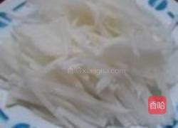 溜炒白萝卜的做法图解1