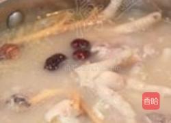 龙骨凤爪养生汤的做法图解12
