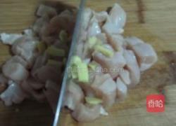 红烧山药鸡肉丸的做法图解1