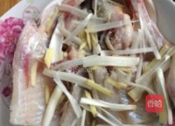 宿舍剁椒鱼头的做法图解2