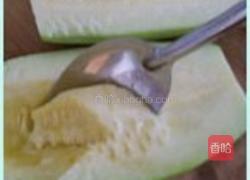 倭瓜虾皮素馅饼的做法图解2