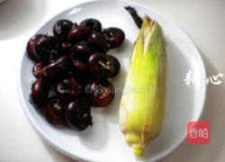 粟米马蹄排骨汤的做法图解1