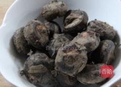 荸荠馅肉饼的做法图解1