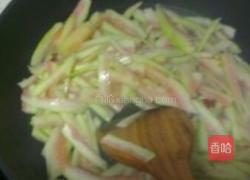 酸辣西瓜皮丝的做法图解4