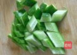 糖水西瓜的做法图解2