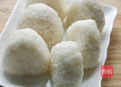 表情海鲜饭团的做法图解9