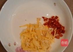 辣炒酸菜的做法图解2