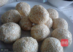 酥脆芝麻黄金球的做法图解5