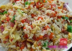 花色炒饭的做法图解5